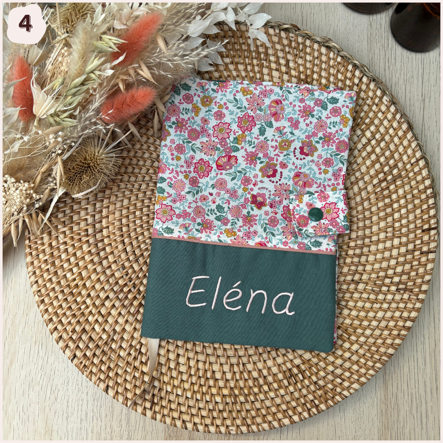 Protège carnet de santé personnalisé - Vert Happy Chouquettes