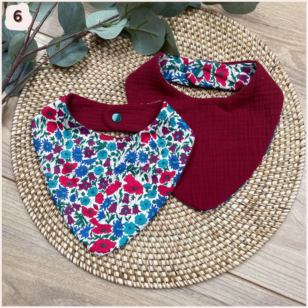 Bavoir Bandana en Liberty Happy Chouquettes
