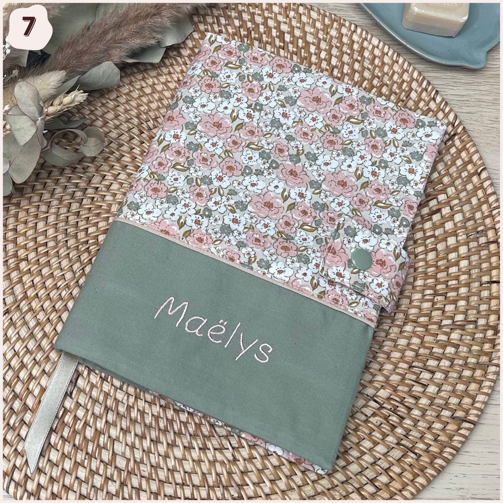 Protège carnet de santé personnalisé - Vert Happy Chouquettes