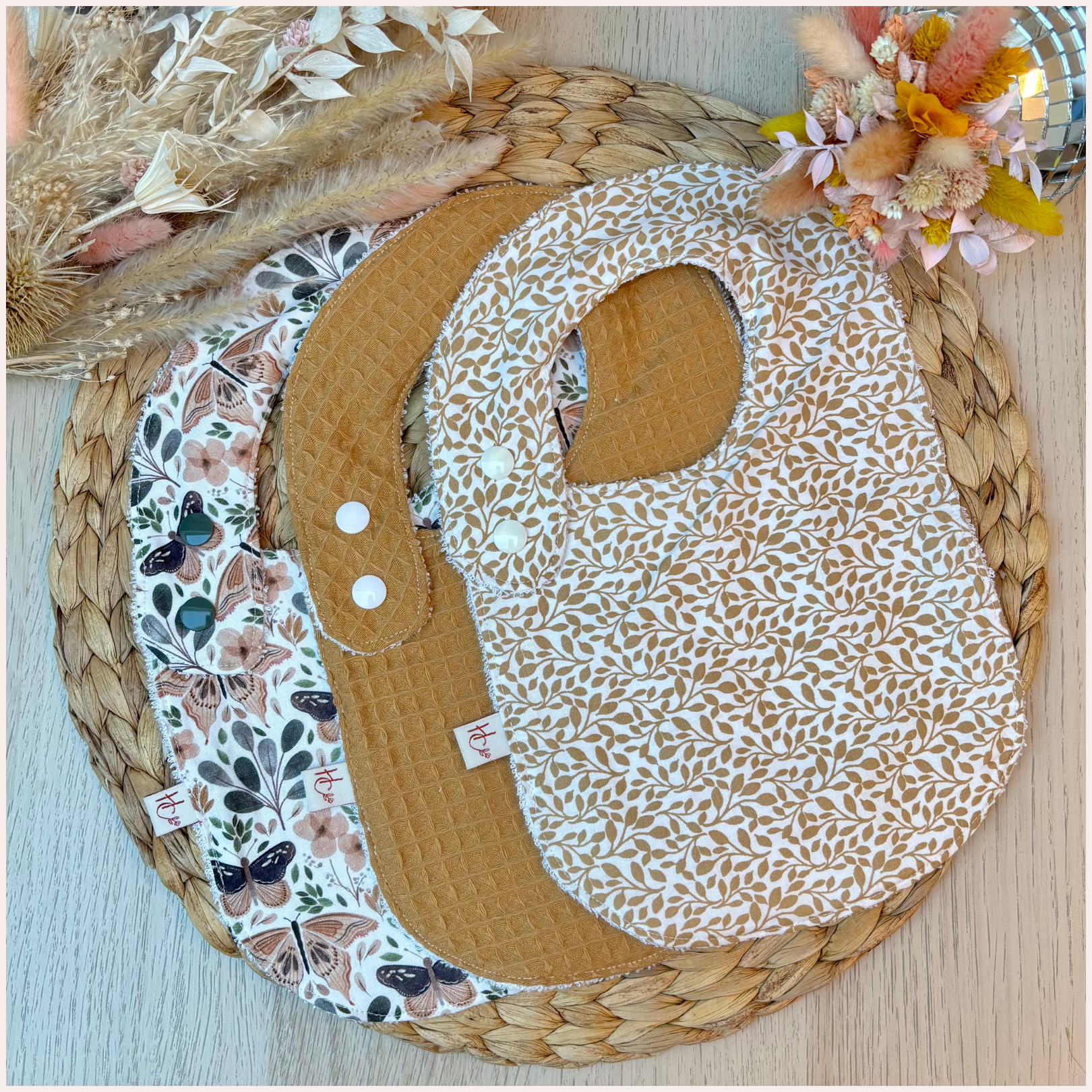 Semainier de bavoirs - Camel Happy Chouquettes